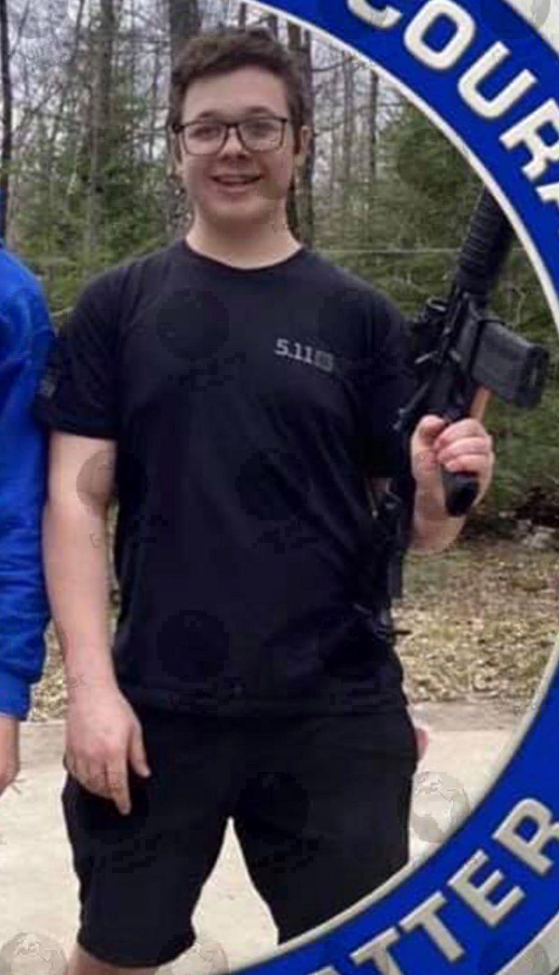 Armed Vigilante Kyle Rittenhouse 17 Charged With The First Degree