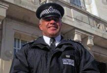 Tributes paid to Police Sgt Matt Ratana, 54, shot dead by handcuffed suspect